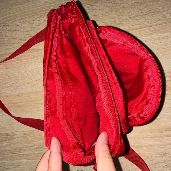 Supreme Shoulder Bag (SS19) - Picture 3 of 5